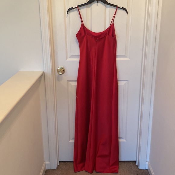 “Ever Beauty” red evening dress; size 6 - Picture 2 of 9
